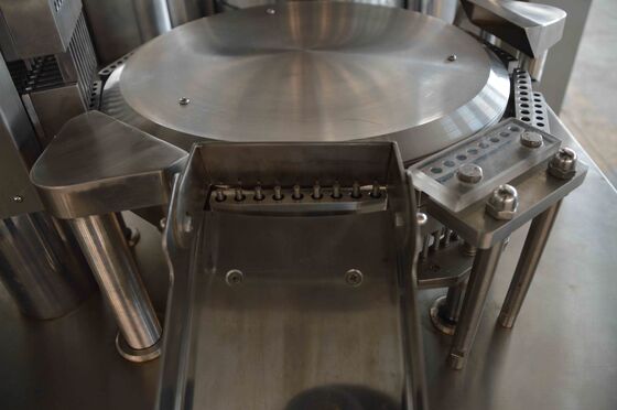 قیمت مناسب دستگاه پرکن کپسول پودری اتوماتیک با 200 کپسول در دقیقه آنلاین